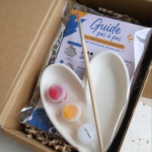 Kit créatif - Peinture sur Jesmonite coeur rouge
